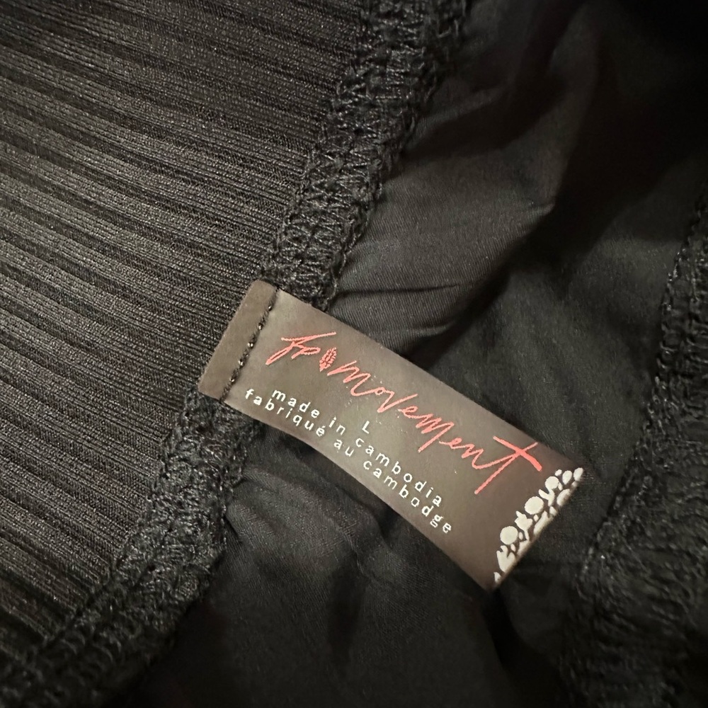 FP movement by free people blitzed out pant in black size large sold out online - Picture 2 of 9